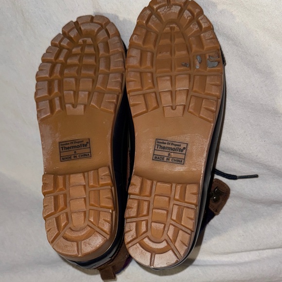 Vintage Woodstock Thermo Duck Lace-Up Boots - Picture 8 of 8